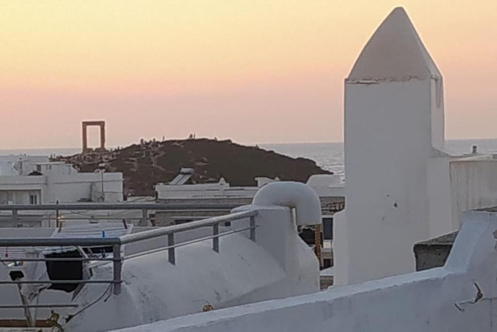 Naxos City Naxion Esti - Διαμονή Στην Παλιά Χώρα Της Νάξουヴィラ エクステリア 写真