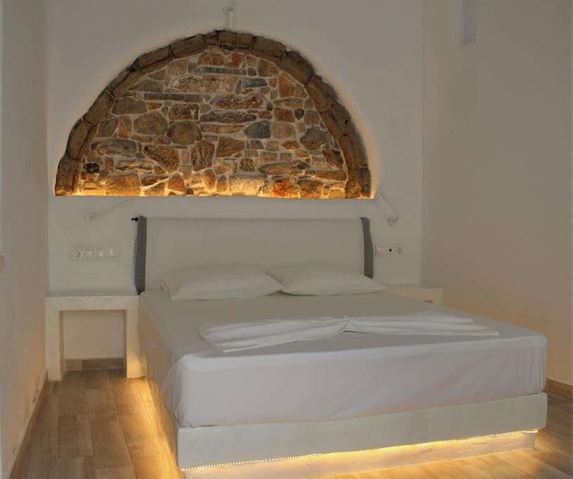 Naxos City Naxion Esti - Διαμονή Στην Παλιά Χώρα Της Νάξουヴィラ エクステリア 写真