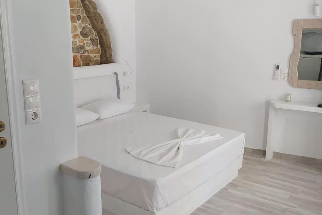 Naxos City Naxion Esti - Διαμονή Στην Παλιά Χώρα Της Νάξουヴィラ エクステリア 写真